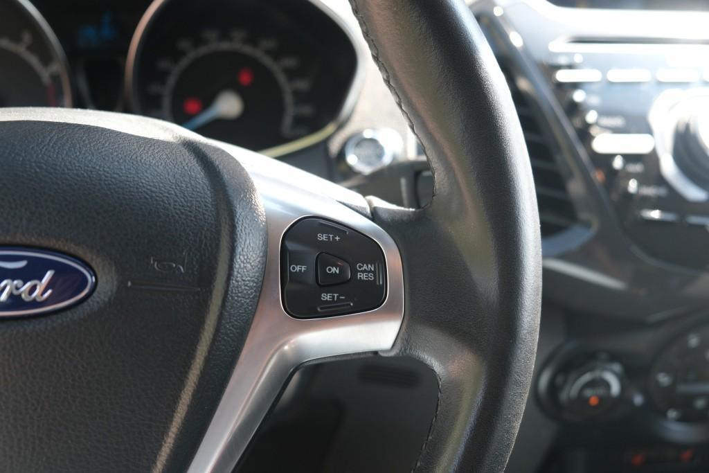 Ford EcoSport 1.0 EcoBoost 125pk Titanium S | Navi | Climate | Cruise | Keyless | Camera | Winter Pakket | Trekhaak afbeelding 10