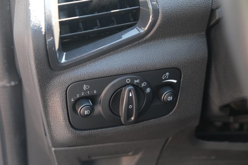 Ford EcoSport 1.0 EcoBoost 125pk Titanium S | Navi | Climate | Cruise | Keyless | Camera | Winter Pakket | Trekhaak afbeelding 27