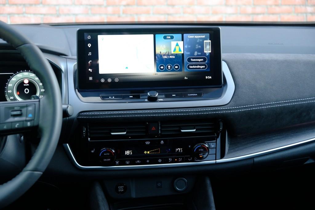 Nissan QASHQAI 1.3 MHEV Xtronic 158pk Tekna Plus | Navi | App Connect | Adaptive Cruise | Panoramadak | Keyless | 360° Camera | Bose | Elektrische Achterklep afbeelding 14