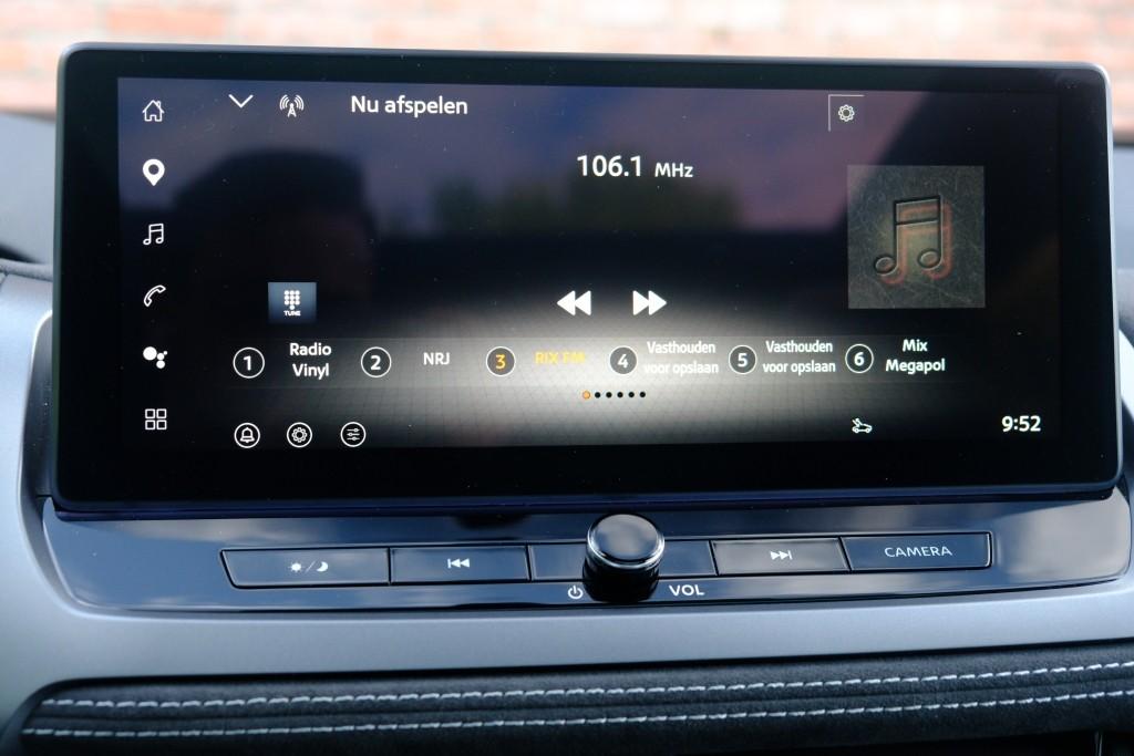 Nissan QASHQAI 1.3 MHEV Xtronic 158pk Tekna Plus | Navi | App Connect | Adaptive Cruise | Panoramadak | Keyless | 360° Camera | Bose | Elektrische Achterklep afbeelding 17