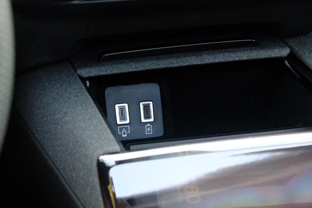Opel Grandland 1.2 Turbo Hybrid 145pk eDCT6 GS | Navi | App Connect | Adaptive Cruise | Climate Control | Panoramadak | 360° Camera | Focal Audio | Keyless afbeelding 27