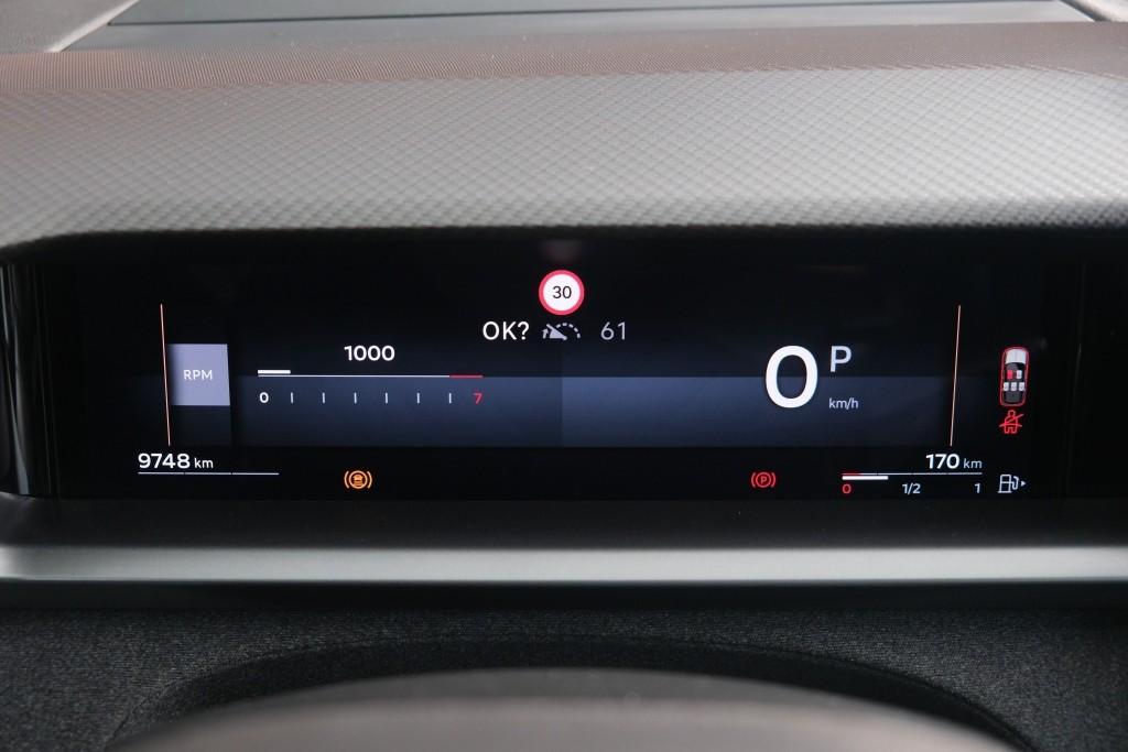 Opel Grandland 1.2 Turbo Hybrid 145pk eDCT6 GS - Panoramadak - Adaptive Cruise - Head-up display - Stoelverwarming - Elektrische achterklep - 360° Camera - Focal Audio afbeelding 11