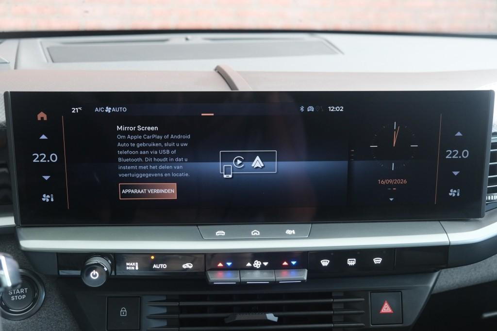 Opel Grandland 1.2 Turbo Hybrid 145pk eDCT6 GS - Panoramadak - Adaptive Cruise - Head-up display - Stoelverwarming - Elektrische achterklep - 360° Camera - Focal Audio afbeelding 19