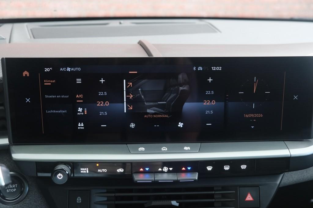 Opel Grandland 1.2 Turbo Hybrid 145pk eDCT6 GS - Panoramadak - Adaptive Cruise - Head-up display - Stoelverwarming - Elektrische achterklep - 360° Camera - Focal Audio afbeelding 21