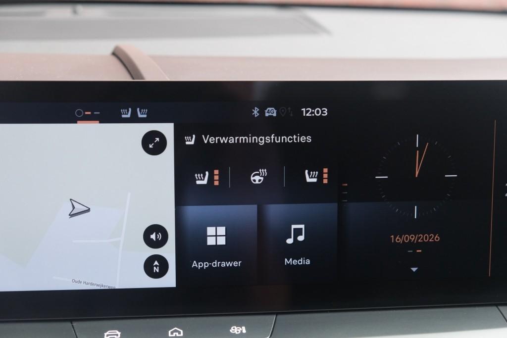Opel Grandland 1.2 Turbo Hybrid 145pk eDCT6 GS - Panoramadak - Adaptive Cruise - Head-up display - Stoelverwarming - Elektrische achterklep - 360° Camera - Focal Audio afbeelding 22