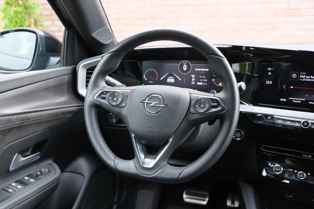 Opel Mokka 1.2 Turbo 130pk EAT8 Ultimate | App Connect | Adaptive Cruise | Keyless | Camera | Blind Spot | Winter Pakket afbeelding 12