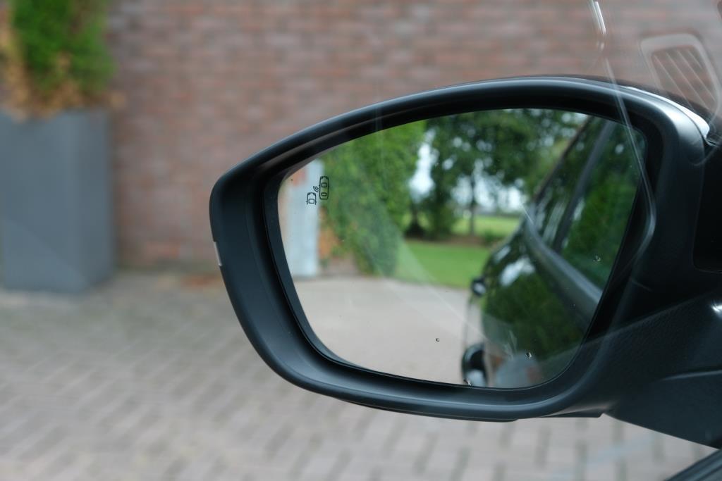 Opel Mokka 1.2 Turbo 130pk EAT8 Ultimate | App Connect | Adaptive Cruise | Keyless | Camera | Blind Spot | Winter Pakket afbeelding 22