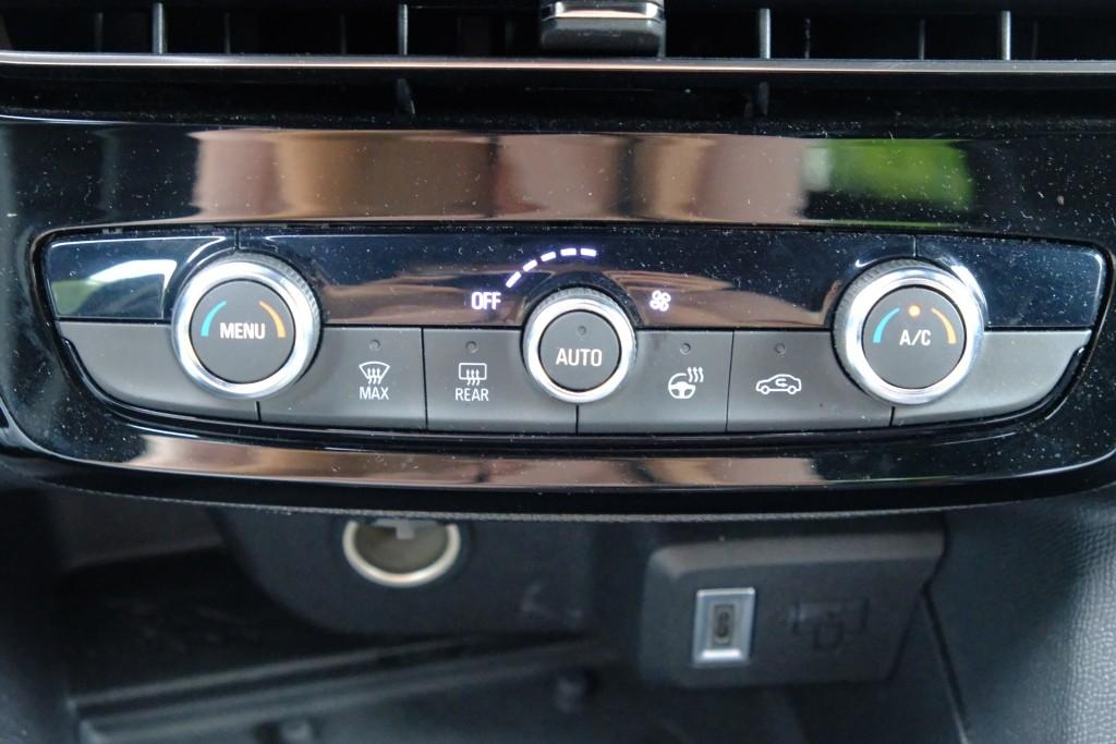 Opel Mokka 1.2 Turbo Hybrid 145pk eDCT6 GS | Navi | App Connect | Climate | Adaptive Cruise | Camera | Dodehoek | PDC afbeelding 22