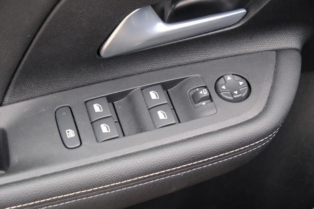 Opel Mokka 1.2 Turbo Hybrid 145pk eDCT6 GS | Navi | App Connect | Climate | Adaptive Cruise | Camera | Dodehoek | PDC afbeelding 25