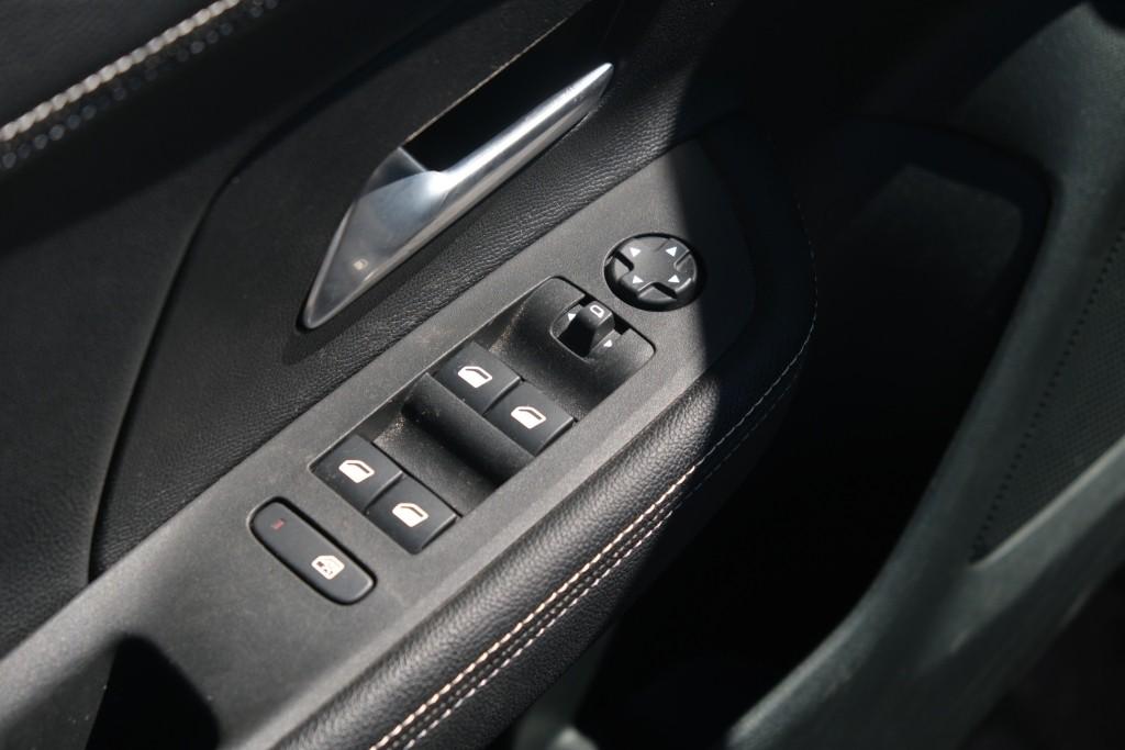 Opel Mokka 1.2 Turbo Hybrid 145pk eDCT6 | Navi | App Connect | Climate | Adaptive Cruise | Camera | Dodehoek | PDC afbeelding 21