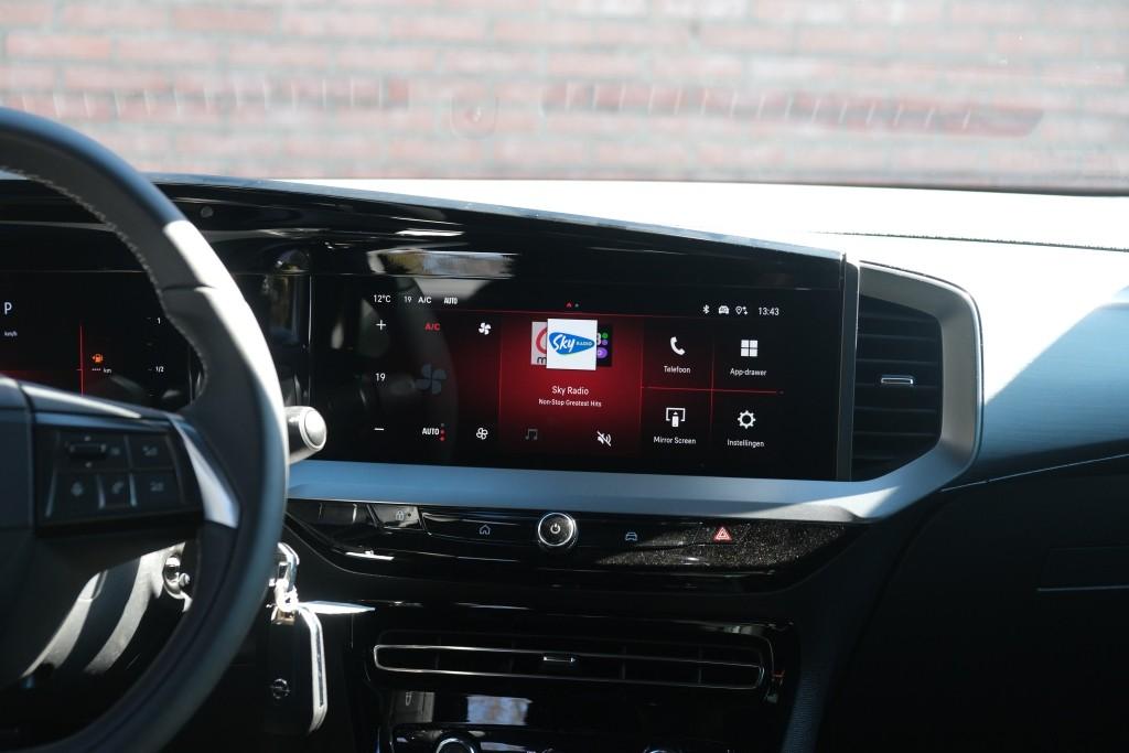 Opel Mokka 1.2 Turbo Hybrid 145pk eDCT6 | Navi | App Connect | Climate | Adaptive Cruise | Camera | Dodehoek | PDC afbeelding 13