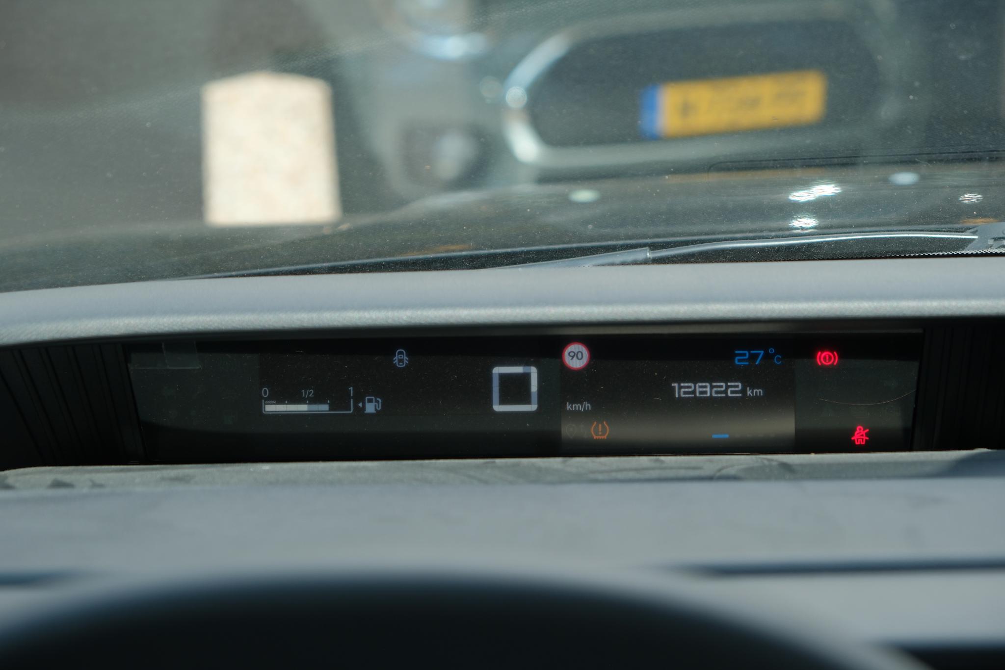 Citroën C3 1.2 Turbo 100pk Max | Navi | App Connect | Climate | Cruise | Camera | DAB | PDC afbeelding 19