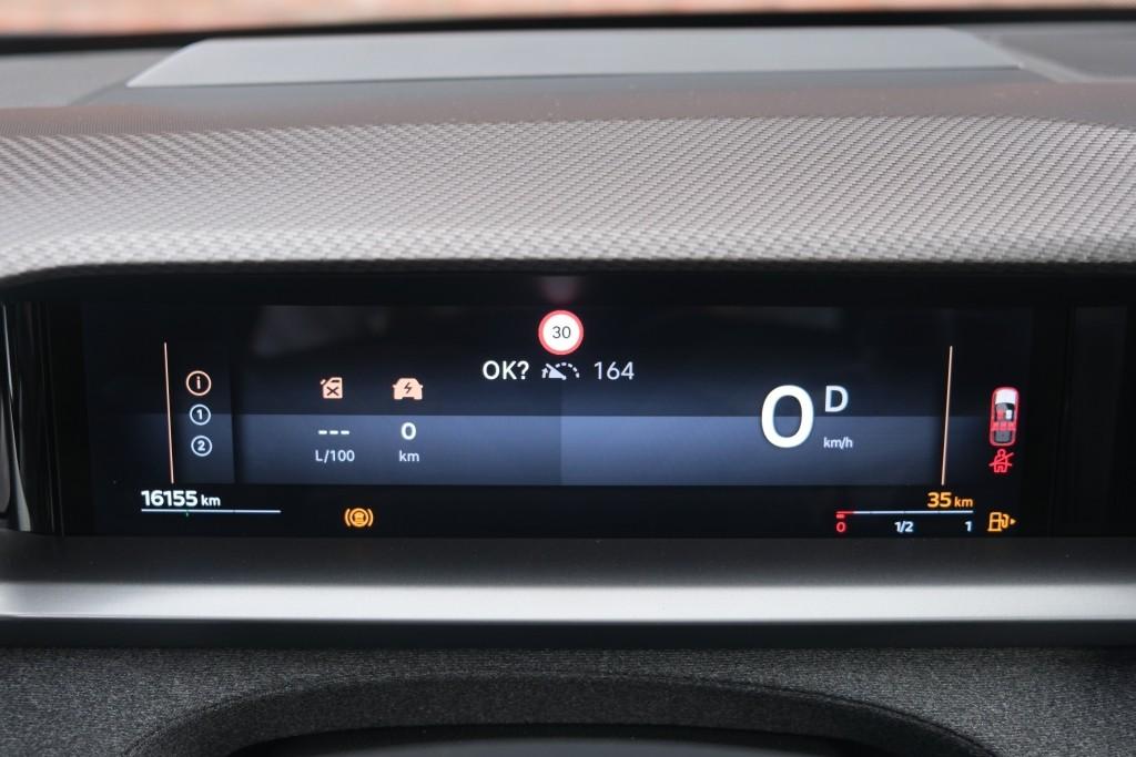 Opel Grandland 1.2 Turbo Hybrid 145pk eDCT6 GS - Panoramadak - Adaptive Cruise - Head-up display - Stoelverwarming - Elektrische achterklep - 360° Camera - Focal Audio afbeelding 11