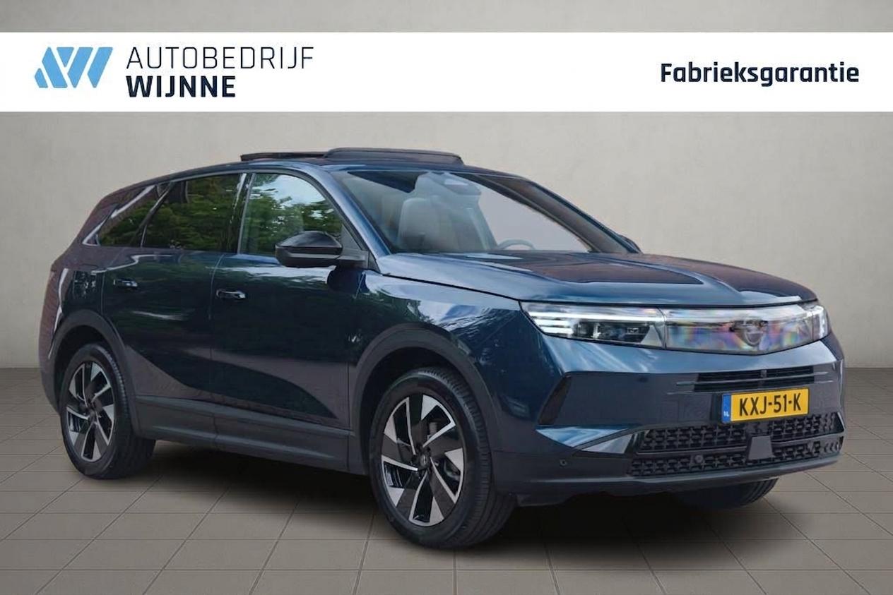 Opel Grandland 1.2 Turbo Hybrid 145pk eDCT6 GS - Panoramadak - Adaptive Cruise - Head-up display - Stoelverwarming - Elektrische achterklep - 360° Camera - Focal Audio afbeelding 1