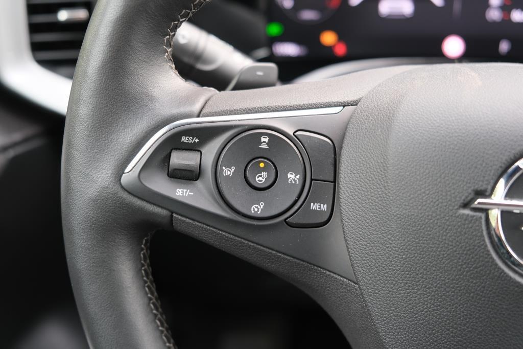 Opel Mokka 1.2 Turbo 130pk EAT8 Ultimate | App Connect | Adaptive Cruise | Keyless | Camera | Blind Spot | Winter Pakket afbeelding 8