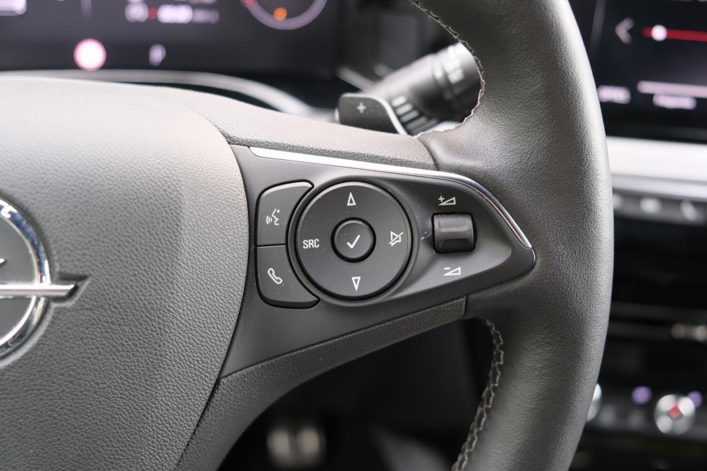 Opel Mokka 1.2 Turbo 130pk EAT8 Ultimate | App Connect | Adaptive Cruise | Keyless | Camera | Blind Spot | Winter Pakket afbeelding 9