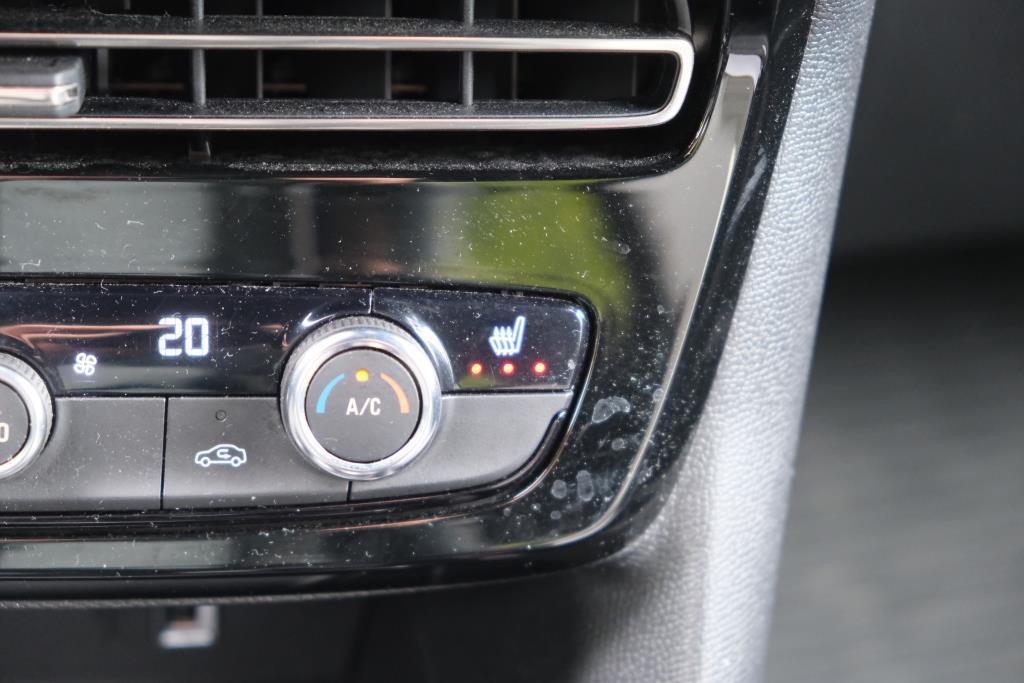 Opel Mokka 1.2 Turbo 130pk EAT8 Ultimate | App Connect | Adaptive Cruise | Keyless | Camera | Blind Spot | Winter Pakket afbeelding 17