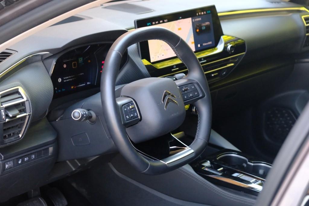 Citroën C5 X 1.6 Plug-in Hybrid 225pk EAT8 Shine | Navi | App Connect | Climate | Adaptive Cruise | Head-up Display | Camera | Keyless afbeelding 7