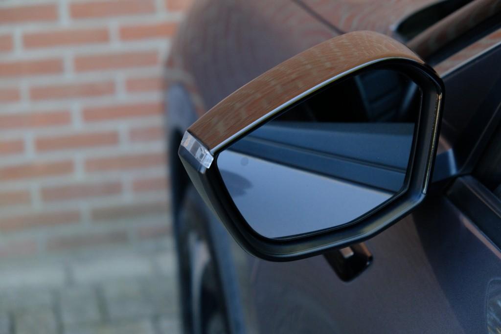 Citroën C5 X 1.6 Plug-in Hybrid 225pk EAT8 Shine | Navi | App Connect | Climate | Adaptive Cruise | Head-up Display | Camera | Keyless afbeelding 26