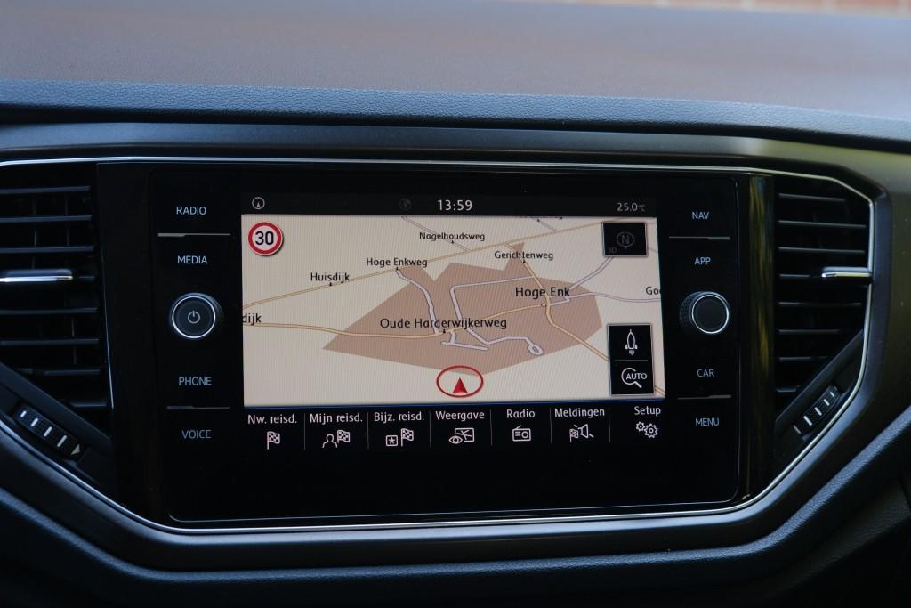 Volkswagen T-Roc 1.0 TSi 116pk Style | Navi | App Connect | Airco | Adaptive Cruise | PDC afbeelding 14