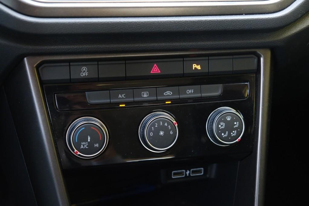 Volkswagen T-Roc 1.0 TSi 116pk Style | Navi | App Connect | Airco | Adaptive Cruise | PDC afbeelding 18