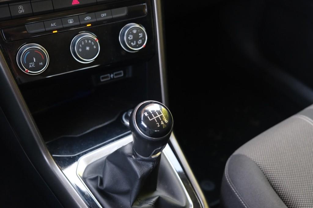 Volkswagen T-Roc 1.0 TSi 116pk Style | Navi | App Connect | Airco | Adaptive Cruise | PDC afbeelding 20