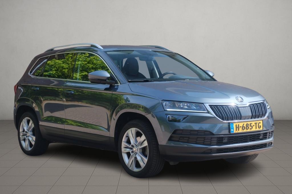 Skoda Karoq 1.5 TSi ACT 150pk DSG Style Business | Navi | App Connect | Climate | Adaptive Cruise | Keyless | Winter Pakket | Trekhaak afbeelding 1