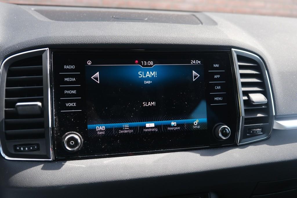 Skoda Karoq 1.5 TSi ACT 150pk DSG Style Business | Navi | App Connect | Climate | Adaptive Cruise | Keyless | Winter Pakket | Trekhaak afbeelding 18