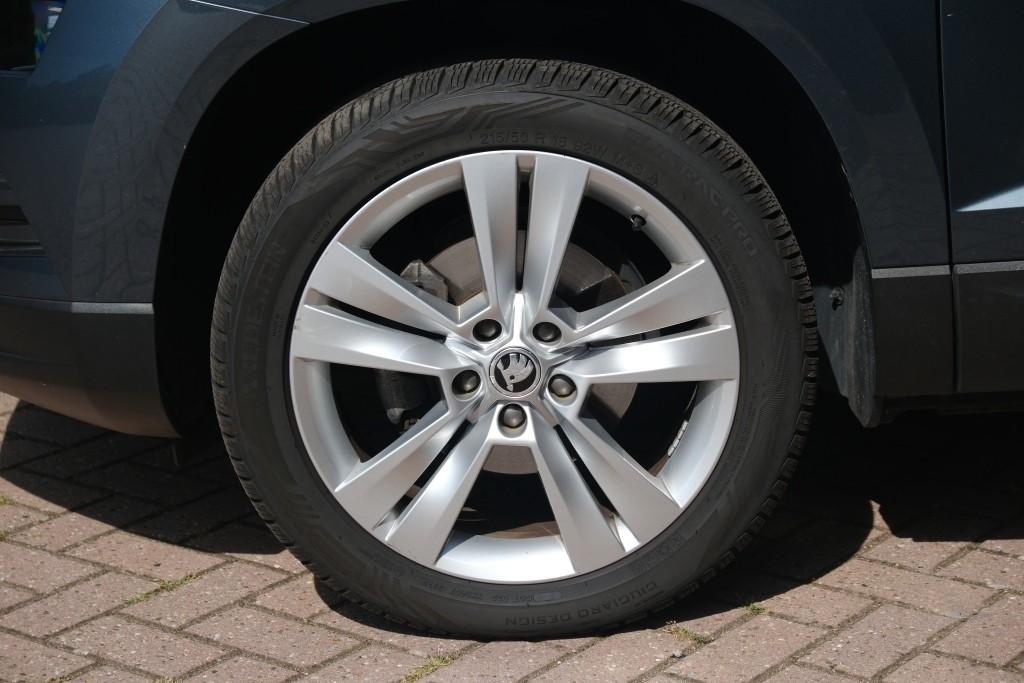 Skoda Karoq 1.5 TSi ACT 150pk DSG Style Business | Navi | App Connect | Climate | Adaptive Cruise | Keyless | Winter Pakket | Trekhaak afbeelding 31
