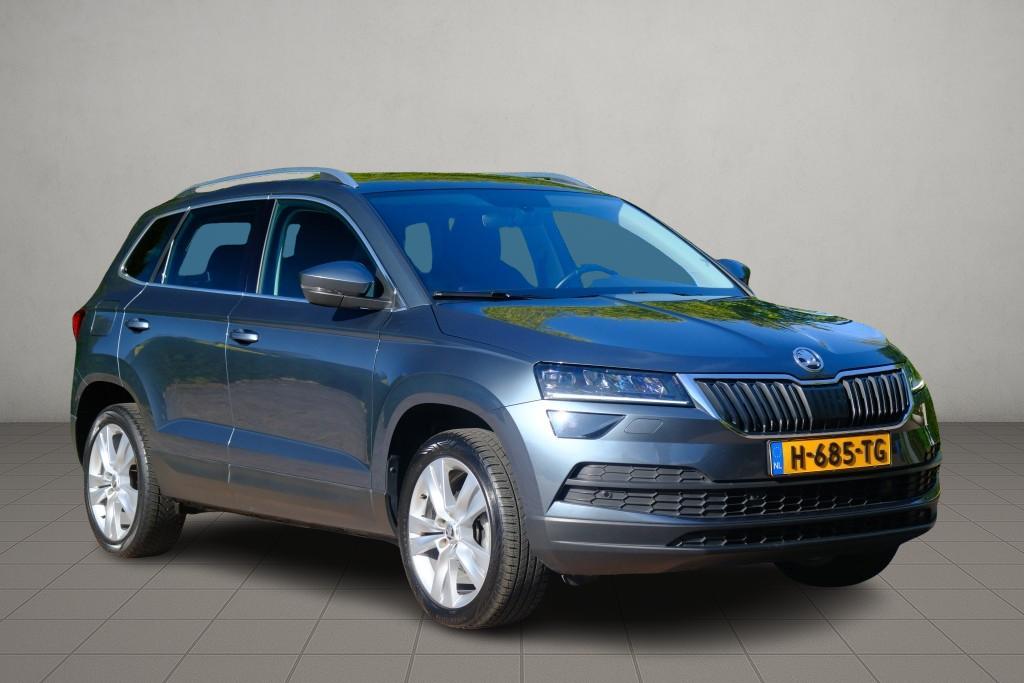 Skoda Karoq 1.5 TSi ACT 150pk DSG Style Business | Navi | App Connect | Climate | Adaptive Cruise | Keyless | Winter Pakket | Trekhaak afbeelding 1