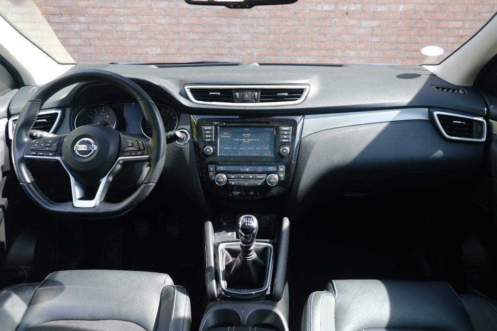 Nissan QASHQAI 1.3 DIG-T 140pk Tekna | Navi | App Connect | Climate | Cruise | Panoramadak | 360° Camera | Keyless | Winter Pakket | Trekhaak afbeelding 7