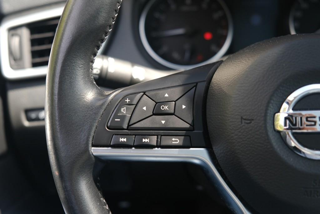 Nissan QASHQAI 1.3 DIG-T 140pk Tekna | Navi | App Connect | Climate | Cruise | Panoramadak | 360° Camera | Keyless | Winter Pakket | Trekhaak afbeelding 9