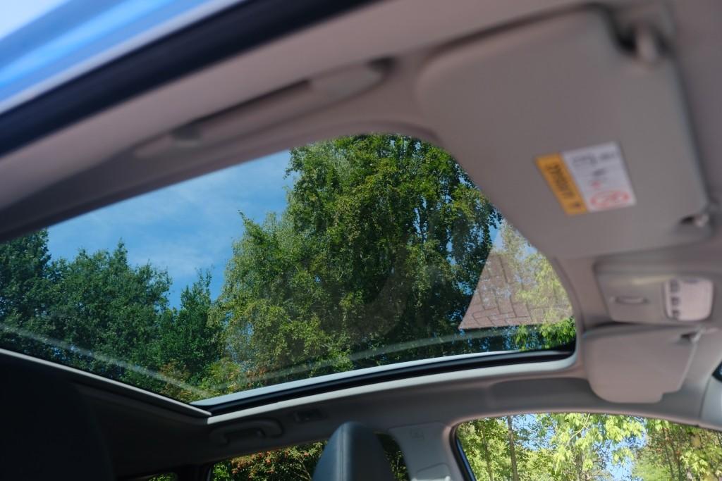 Nissan QASHQAI 1.3 DIG-T 140pk Tekna | Navi | App Connect | Climate | Cruise | Panoramadak | 360° Camera | Keyless | Winter Pakket | Trekhaak afbeelding 15