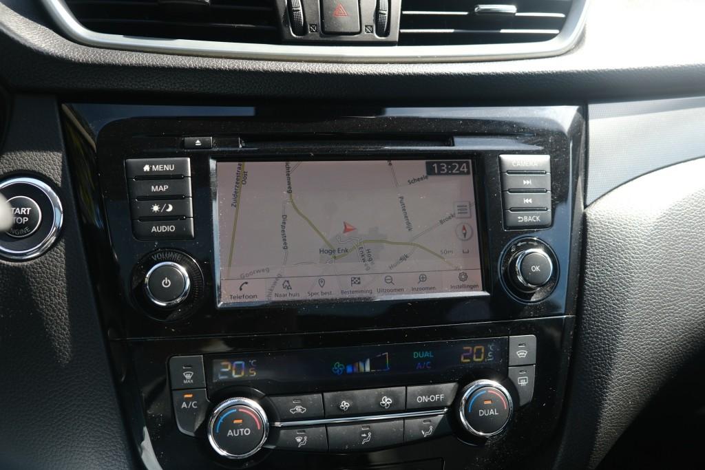 Nissan QASHQAI 1.3 DIG-T 140pk Tekna | Navi | App Connect | Climate | Cruise | Panoramadak | 360° Camera | Keyless | Winter Pakket | Trekhaak afbeelding 19