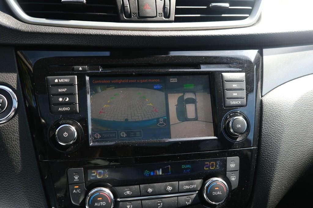 Nissan QASHQAI 1.3 DIG-T 140pk Tekna | Navi | App Connect | Climate | Cruise | Panoramadak | 360° Camera | Keyless | Winter Pakket | Trekhaak afbeelding 21