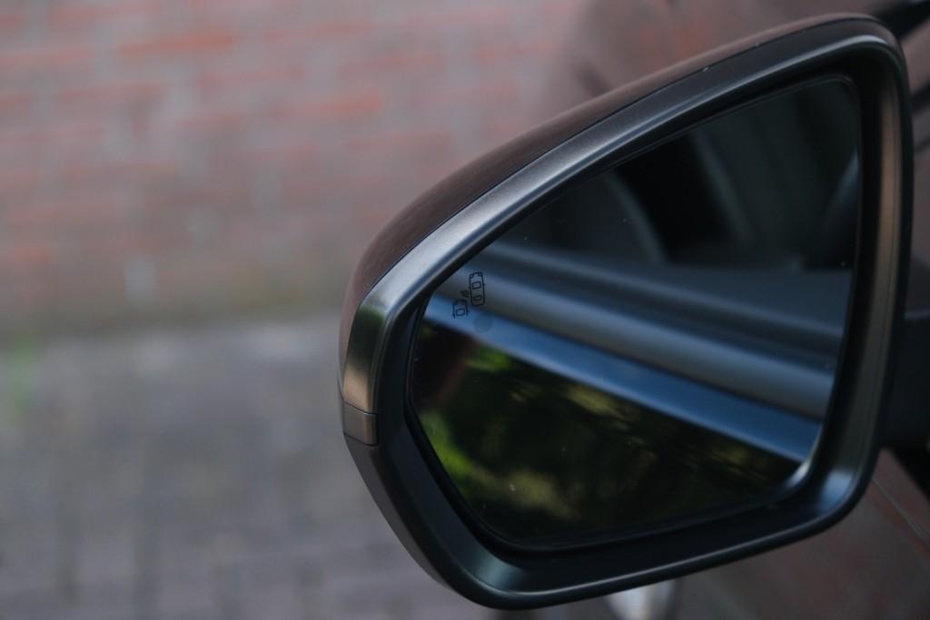 Opel Grandland 1.6 Turbo Plug-In Hybrid 300pk 4x4 EAT8 GSe | Navi | App Connect | Climate | Adaptive Cruise | Keyless | Elektrische Achterklep | Camera | Leder Pakket afbeelding 31