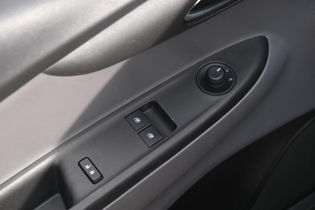 Opel KARL 1.0 ecoFLEX 75pk Innovation | App Connect | Climate | Cruise | PDC | Winter Pakket afbeelding 24