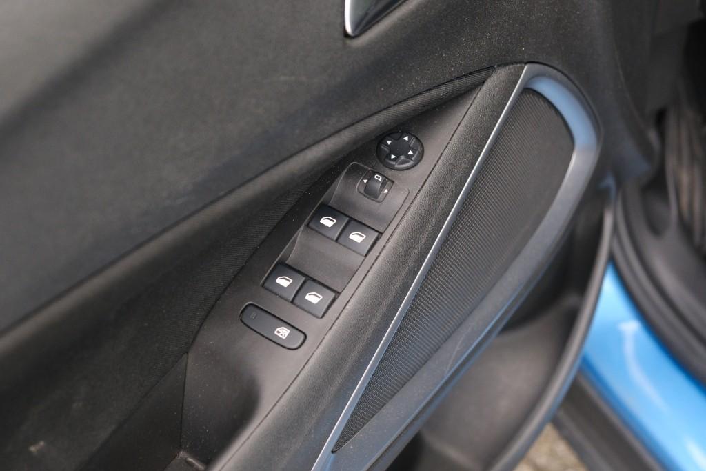 Opel Crossland X 1.2 82pk Online Edition | Navi | App Connect | Airco | Cruise | PDC | Trekhaak afbeelding 26