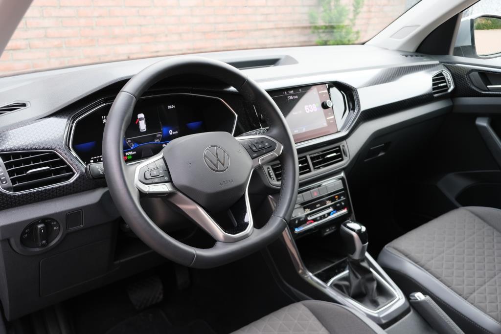 Volkswagen T-Cross 1.5 TSi 150pk DSG Style | App Connect | Adaptive Cruise | Camera | Stoelverwarming | Climate | Matrix LED | Trekhaak afbeelding 8