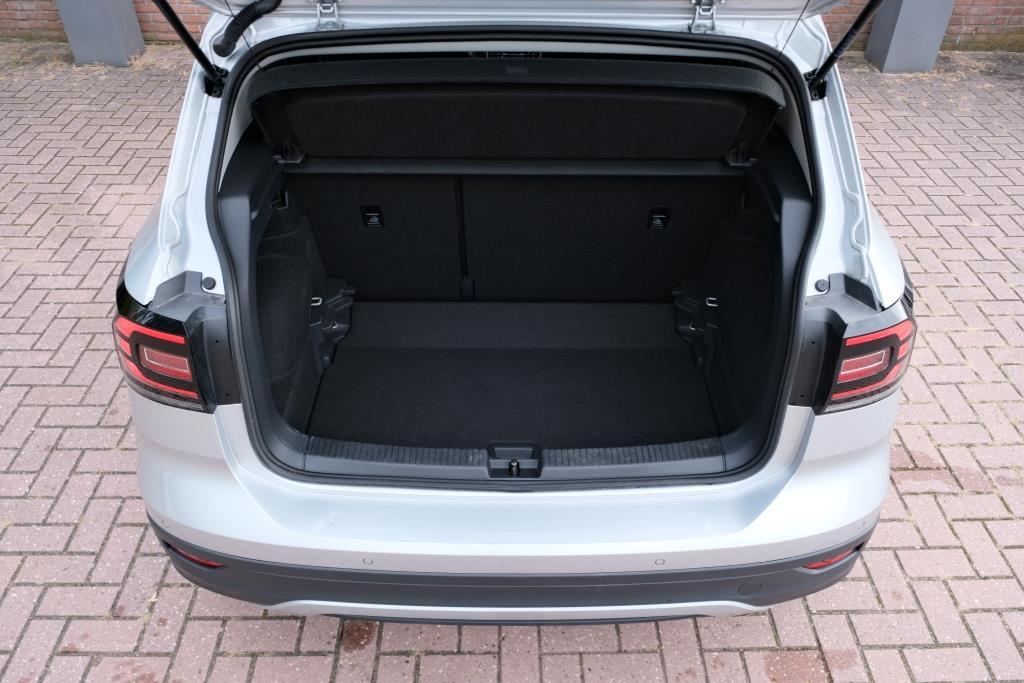Volkswagen T-Cross 1.5 TSi 150pk DSG Style | App Connect | Adaptive Cruise | Camera | Stoelverwarming | Climate | Matrix LED | Trekhaak afbeelding 29