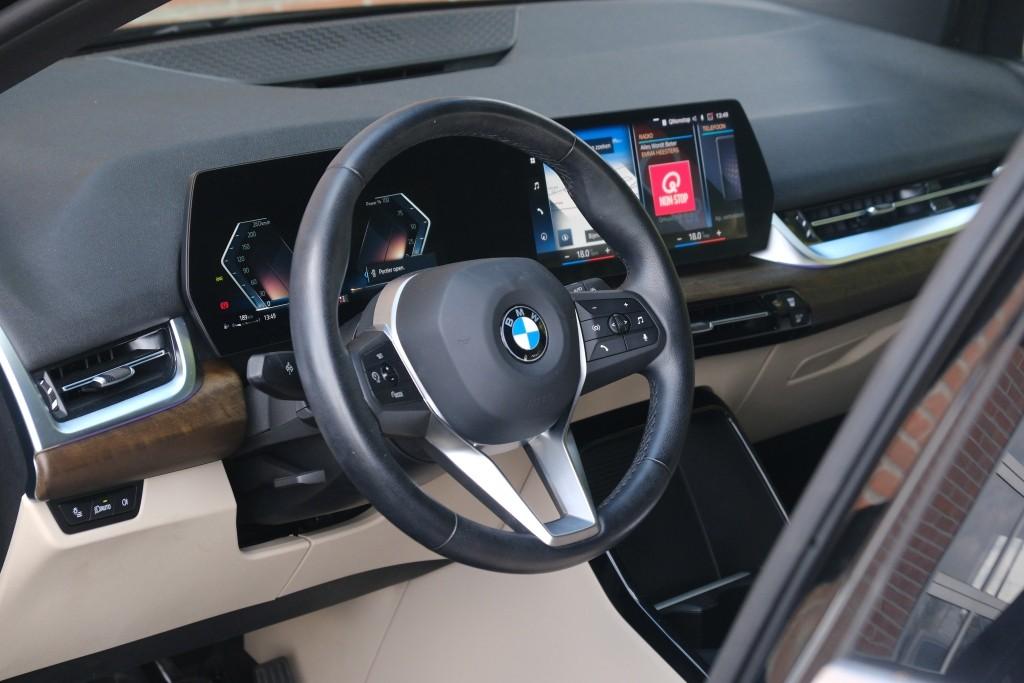 BMW 2 Serie 218i 136pk Aut. Active Tourer Luxury Line | Navi | App Connect | Climate | Leder | Elektrische Achterklep | Camera | Sfeerverlichting | Cruise afbeelding 8
