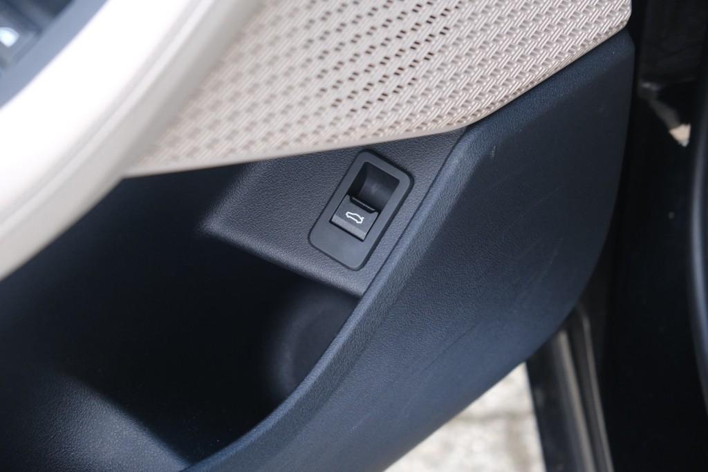 BMW 2 Serie 218i 136pk Aut. Active Tourer Luxury Line | Navi | App Connect | Climate | Leder | Elektrische Achterklep | Camera | Sfeerverlichting | Cruise afbeelding 24