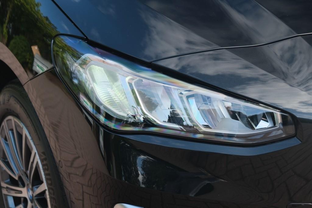 BMW 2 Serie 218i 136pk Aut. Active Tourer Luxury Line | Navi | App Connect | Climate | Leder | Elektrische Achterklep | Camera | Sfeerverlichting | Cruise afbeelding 2