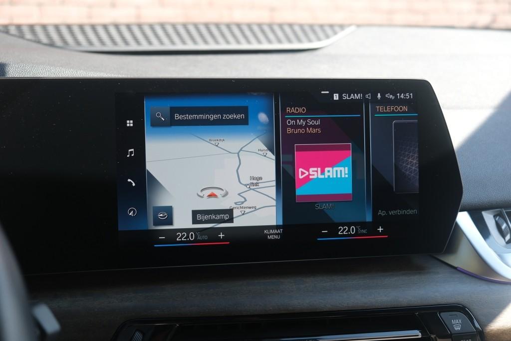 BMW 2 Serie 218i 136pk Aut. Active Tourer Luxury Line | Navi | App Connect | Climate | Leder | Elektrische Achterklep | Camera | Sfeerverlichting | Cruise afbeelding 15