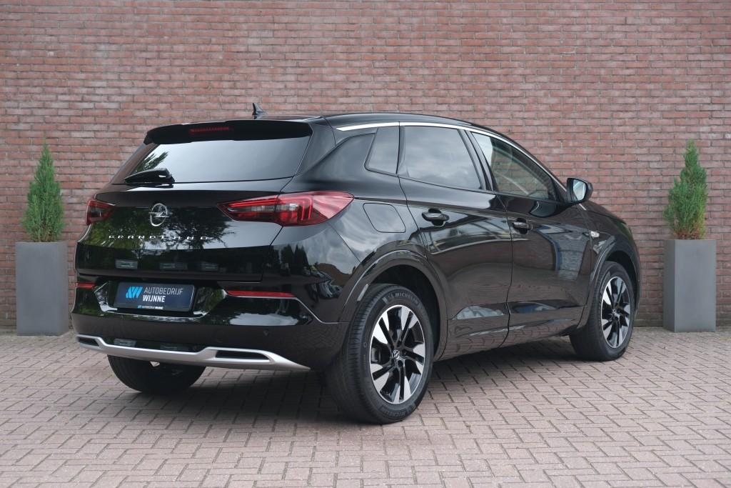 Opel Grandland 1.2 Turbo 130pk EAT8 Elegance | Navi | App Connect | Adaptive Cruise | Camera | Alcantara | Elektrische AchterKlep | Winter Pakket afbeelding 30
