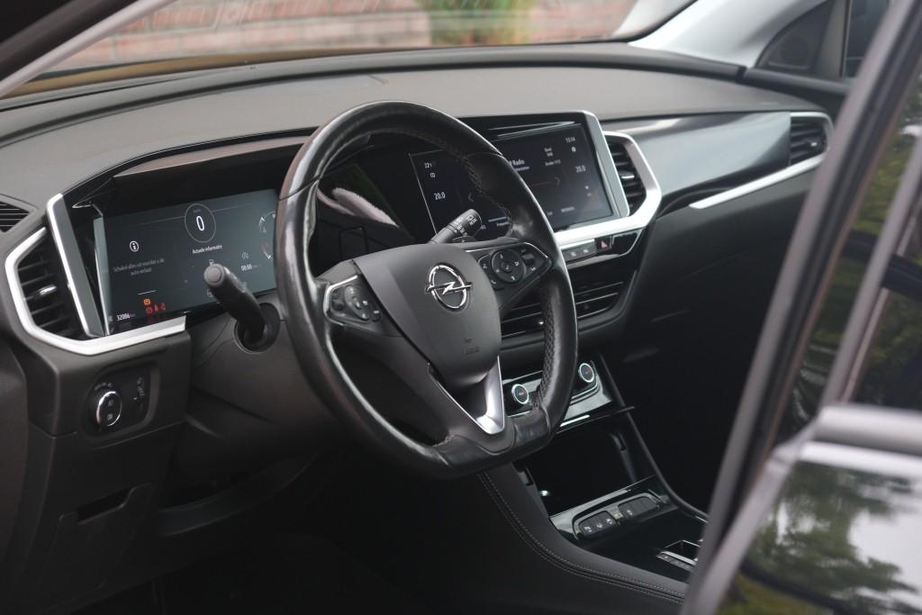 Opel Grandland 1.2 Turbo 130pk EAT8 Elegance | Navi | App Connect | Adaptive Cruise | Camera | Alcantara | Elektrische AchterKlep | Winter Pakket afbeelding 8