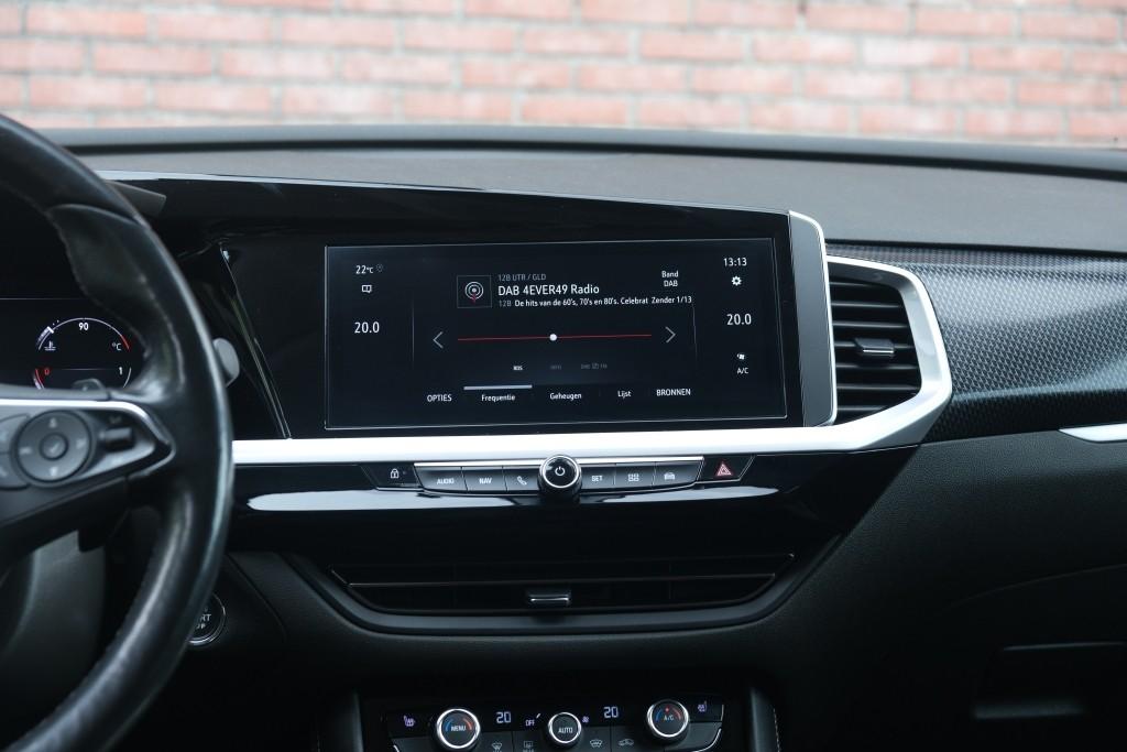 Opel Grandland 1.2 Turbo 130pk EAT8 Elegance | Navi | App Connect | Adaptive Cruise | Camera | Alcantara | Elektrische AchterKlep | Winter Pakket afbeelding 15