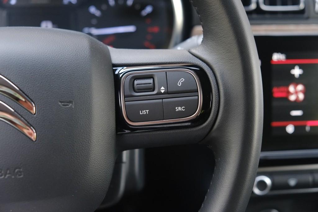 Citroën C3 1.2 PureTech 83pk Shine | App Connect | Climate | Cruise | Keyless | Stoelverwarming afbeelding 9