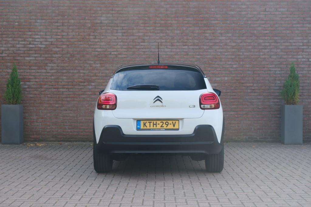 Citroën C3 1.2 PureTech 83pk Shine | App Connect | Climate | Cruise | Keyless | Stoelverwarming afbeelding 28