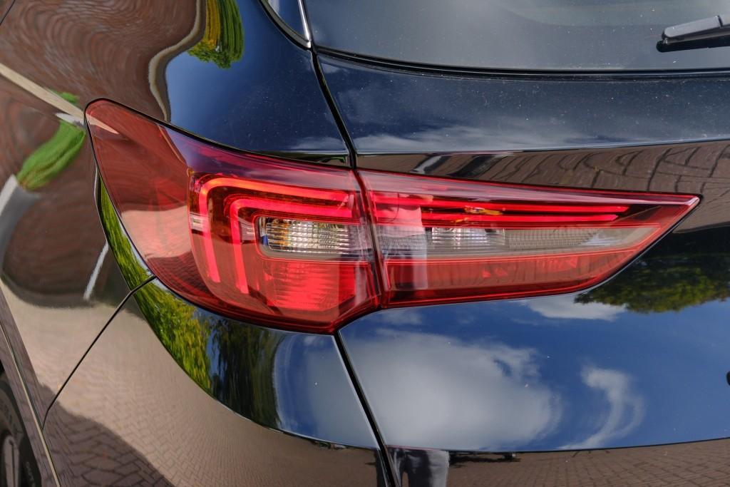 Opel Grandland 1.2 Turbo Hybrid 145pk eDCT6 GS - Adaptieve cruise - Achteruitrijcamera - Apple CarPlay - Navigatiesysteem - Parkeersensoren - Climate control - Keyless - Dodehoekdetectie afbeelding 29